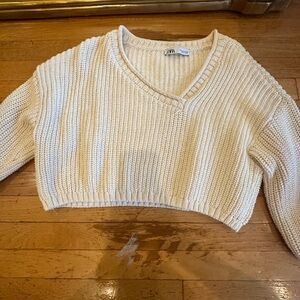 Zara croped sweater